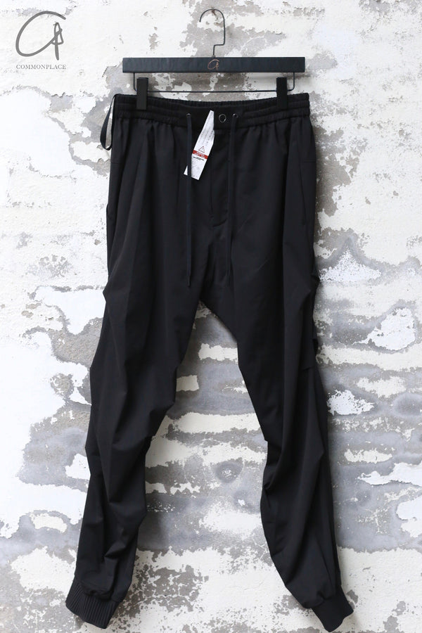 DEVOA 24 spring and summer woven pleated pants DVA-PTY-TBTJ-HEI black